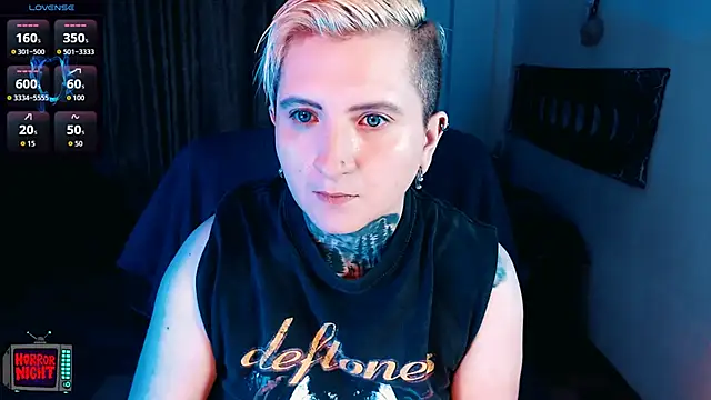 Marieblueeyes online show from 18, 12, 2025