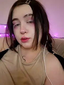 Yammy Yumi online show from 21, 1, 2025