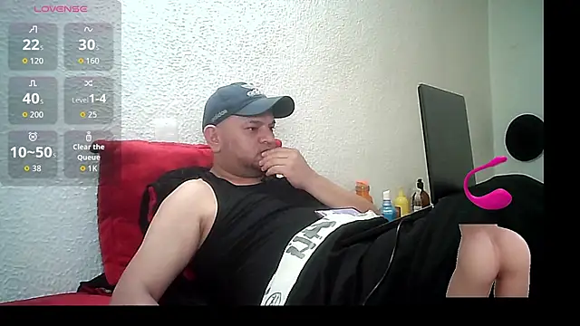 SexDiffrent online show from 6, 10, 2025