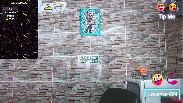 SexDiffrent online show from 8, 11, 2025