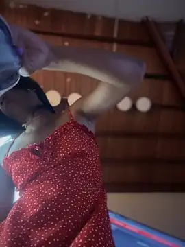 Ashly Miller online show from 5, 12, 2025