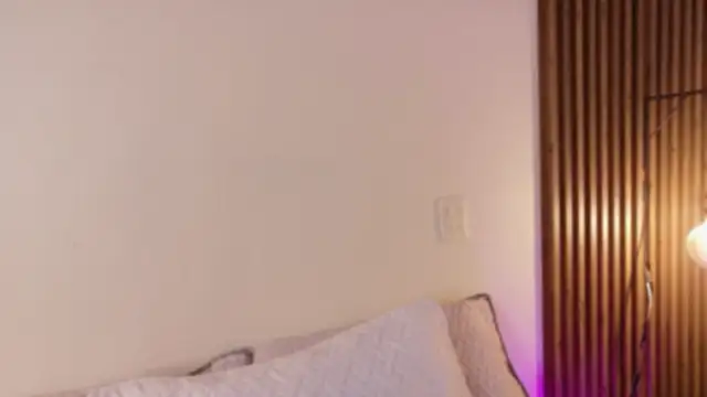 kim blake online show from 13, 4, 2026