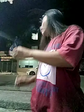 KinkyKit May online show from 31, 1, 2025