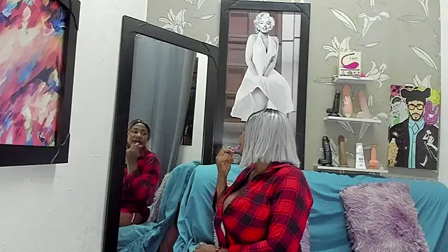 Karen Bis online show from 31, 3, 2026