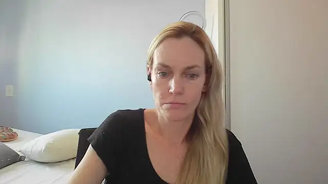 Annylove1 online show from 26, 3, 2026