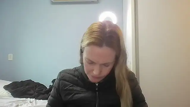 Annylove1 online show from 25, 6, 2026