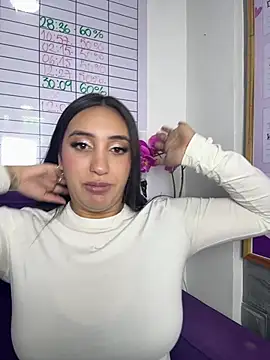 Hannahoff online show from 22, 7, 2026