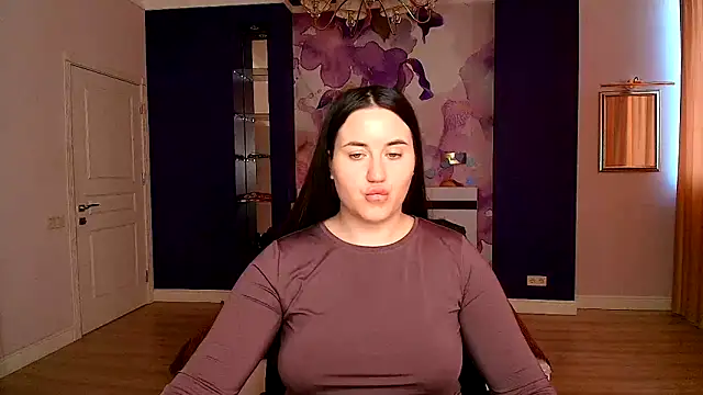 Roxie Bradley online show from 18, 3, 2025