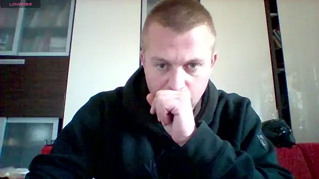 Matttthees online show from 10, 10, 2025