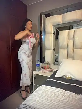 Miaparkerss  online show from 26, 10, 2025