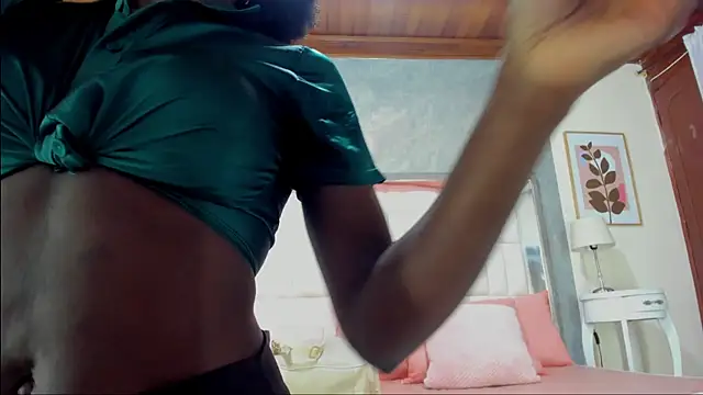 Snapshot of AlmaSean chatting on 23, 2, 2026 AlmaSean online show from 23, 2, 2026