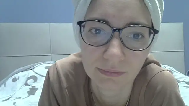 Ashleyspice online show from 5, 6, 2026