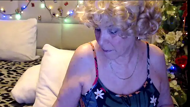 HappyWomanOn online show from 13, 1, 2026