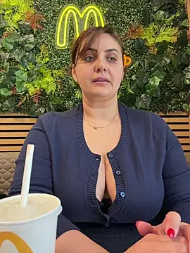 AnneKane online show from 12, 3, 2026