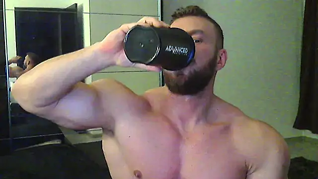 muscularkevin online show from 24, 2, 2026