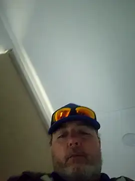 Hotredheadandtoungelasher online show from 30, 10, 2025