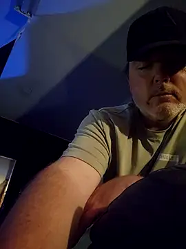 Hotredheadandtoungelasher online show from 12, 11, 2025