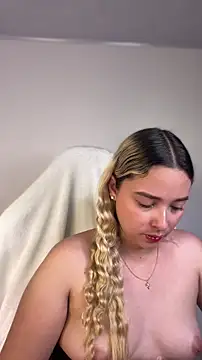 Snapshot of Irisweet_ chatting on 13, 3, 2026 Irisweet online show from 13, 3, 2026