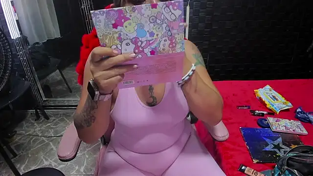Snapshot of mature_sexi40 chatting on 27, 5, 2026 mature sexi40 online show from 27, 5, 2026
