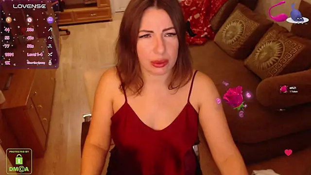 LauraClarck online show from 24, 1, 2025