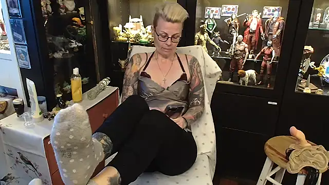 MaryG online show from 26, 1, 2025