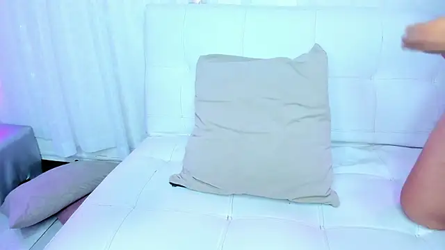 Snapshot of Litzy1_ chatting on 15, 2, 2026 Litzy1 online show from 15, 2, 2026