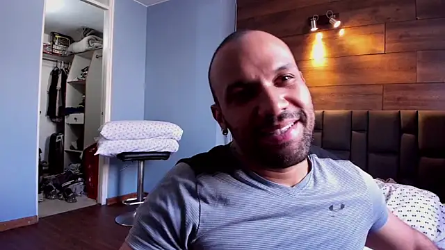 anthonylatynxd online show from 18, 2, 2025