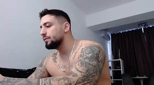  DylanGreen online show from 25, 2, 2025