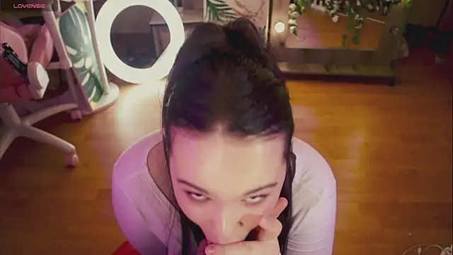 Chery Lady22 online show from 6, 3, 2025