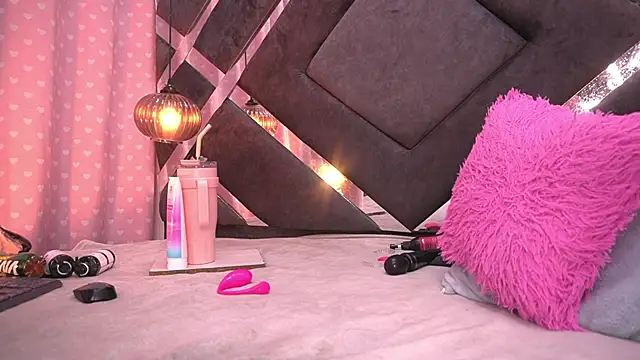 violeta aroca online show from 28, 2, 2025