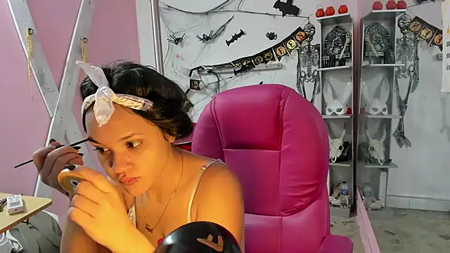 CAMILA--REY online show from 27, 10, 2025