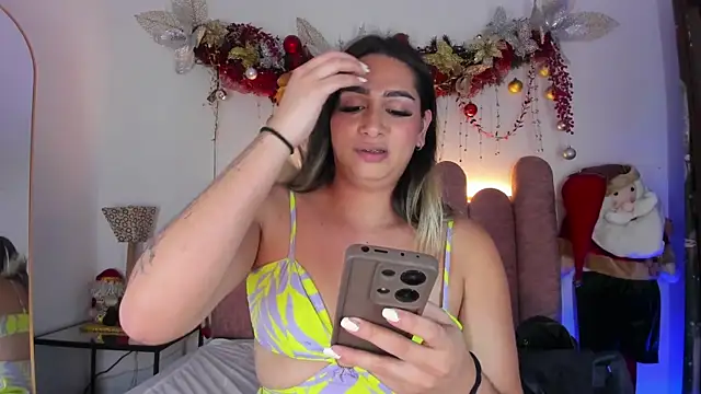 ISABELLASSMITH online show from 9, 1, 2025