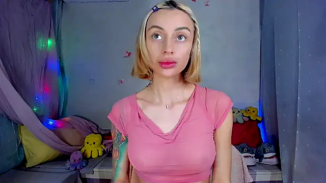 LickLizzy online show from 10, 11, 2025