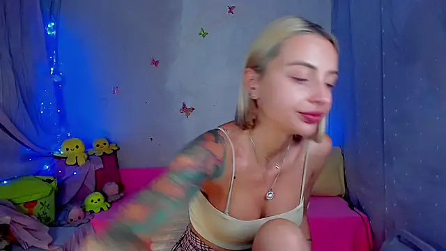 LickLizzy online show from 20, 6, 2026