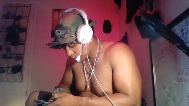 CleanGrey online show from 5, 8, 2026