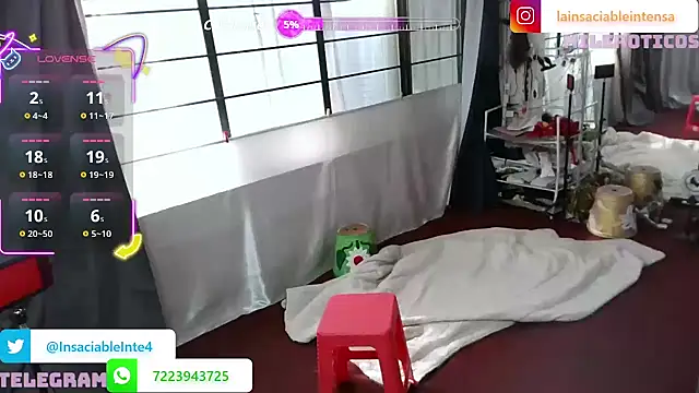 LaInsaciableIntensa online show from 21, 11, 2025