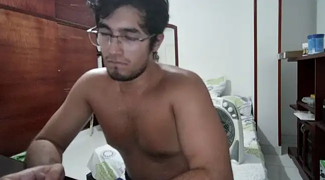 Snapshot of lechero226 chatting on 21, 3, 2025 lechero226 online show from 21, 3, 2025