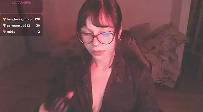 Snapshot of modjo_ chatting on 5, 1, 2025 modjo  online show from 5, 1, 2025