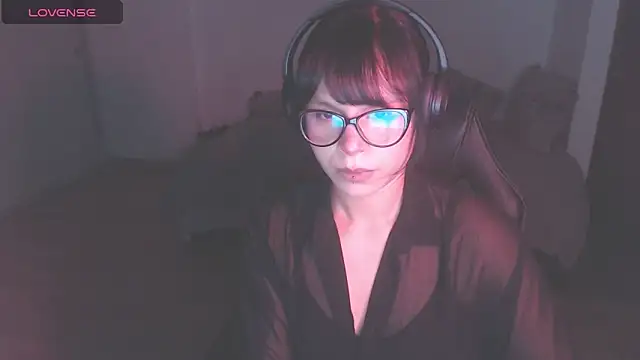 Snapshot of modjo_ chatting on 24, 9, 2025 modjo  online show from 24, 9, 2025