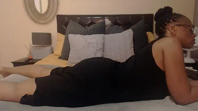 Creamyass22 online show from 21, 3, 2025