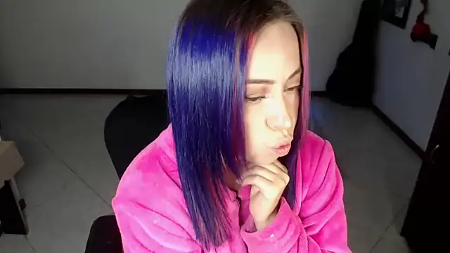 Snapshot of charlottezoe15 chatting on 17, 2, 2026 charlottezoe15 online show from 17, 2, 2026