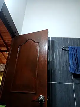 LunaZambrano online show from 24, 9, 2025