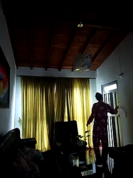 LunaZambrano online show from 13, 2, 2026