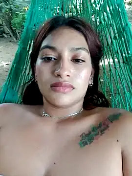 annie-19 online show from 12, 10, 2025