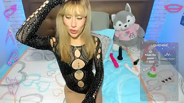 mila katts online show from 23, 2, 2025