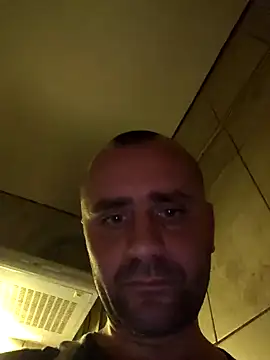 Snapshot of Govora chatting on 6, 1, 2025 Govora online show from 6, 1, 2025