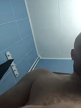 Snapshot of Govora chatting on 1, 2, 2025 Govora online show from 1, 2, 2025