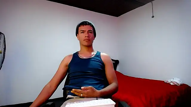 Snapshot of Deiby_casas chatting on 3, 1, 2025 Deiby casas online show from 3, 1, 2025