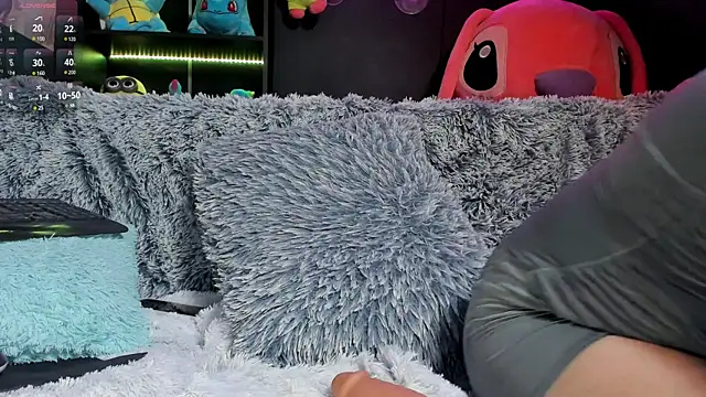 Katiehill 1 online show from 22, 3, 2025