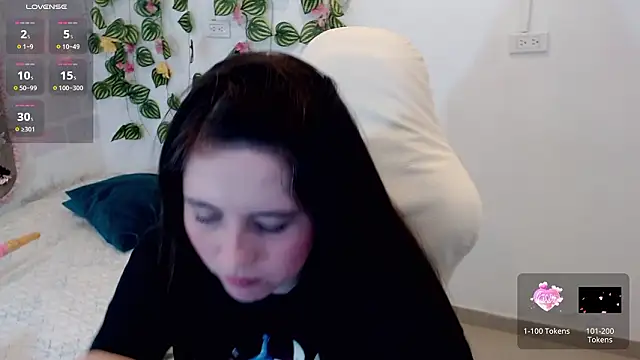 tania sweet   online show from 18, 3, 2026